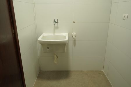 Apartamento para alugar com 45m², 2 quartos e 1 vagaÁrea de Serviço
