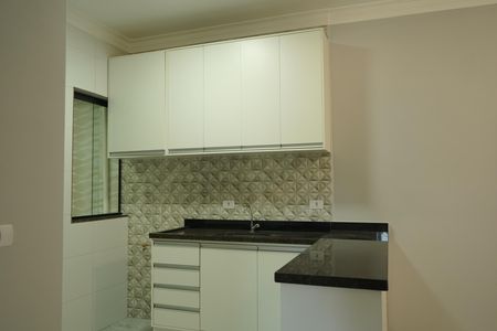 Apartamento para alugar com 45m², 2 quartos e 1 vagaSala e cozinha