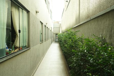 Apartamento para alugar com 45m², 2 quartos e 1 vagaEntrada