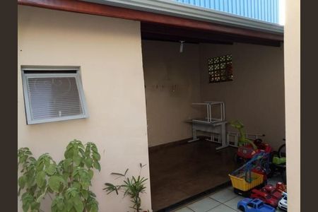 Casa à venda com 2 quartos, 150m² em Jardim Maracana (Nova Veneza), Sumaré
