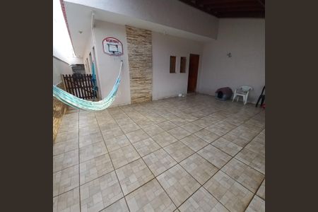 Casa para alugar com 140m², 3 quartos e 2 vagas