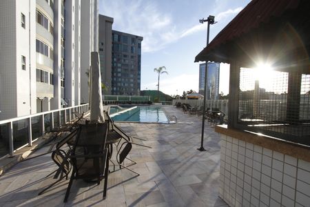 Área comum - Piscina de apartamento à venda com 3 quartos, 110m² em Belvedere, Belo Horizonte