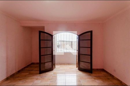 Quarto de casa à venda com 4 quartos, 205m² em Jardim Arize, São Paulo