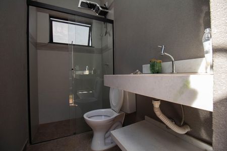 Casa à venda com 508m², 3 quartos e 2 vagas Casa à venda com 508m², 3 quartos e 2 vagasBanheiro