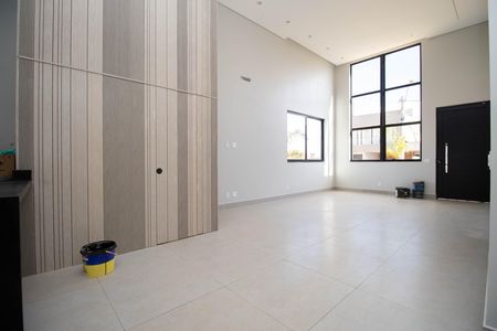 Casa à venda com 508m², 3 quartos e 2 vagas Casa à venda com 508m², 3 quartos e 2 vagasSala