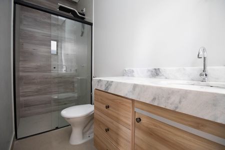 Casa à venda com 508m², 3 quartos e 2 vagas Casa à venda com 508m², 3 quartos e 2 vagasBanheiro da Suíte 2