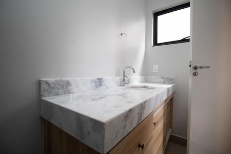 Casa à venda com 508m², 3 quartos e 2 vagas Casa à venda com 508m², 3 quartos e 2 vagasBanheiro da Suíte 2