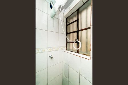 Banheiro Social de apartamento para alugar com 2 quartos, 50m² em Horto Florestal, Belo Horizonte