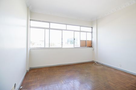 Sala 1 de apartamento para alugar com 4 quartos, 150m² em Bonsucesso, Rio de Janeiro