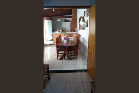 Casa à venda com 4 quartos, 200m² em Jardim Morada do Sol, Indaiatuba