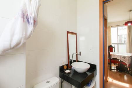 Banheiro de apartamento para alugar com 2 quartos, 42m² em Igara, Canoas