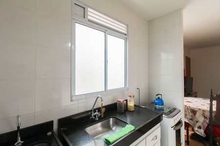 Cozinha de apartamento para alugar com 2 quartos, 42m² em Igara, Canoas