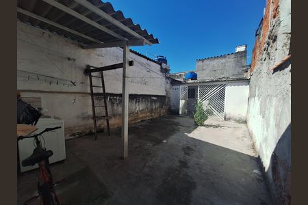 Casa para alugar com 1 quarto, 20m² em Parque Maria Helena, Suzano
