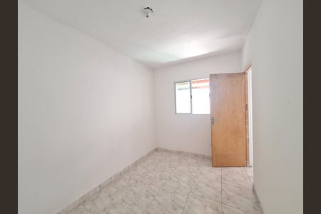 Casa para alugar com 1 quarto, 20m² em Parque Maria Helena, Suzano
