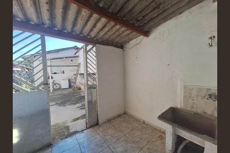 Casa para alugar com 1 quarto, 20m² em Parque Maria Helena, Suzano