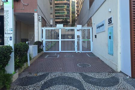 Apartamento para alugar com 70m², 1 quarto e 1 vaga Apartamento para alugar com 70m², 1 quarto e 1 vagaFachada