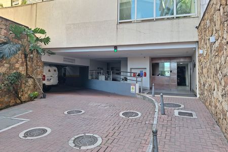 Apartamento para alugar com 70m², 1 quarto e 1 vaga Apartamento para alugar com 70m², 1 quarto e 1 vagaFachada