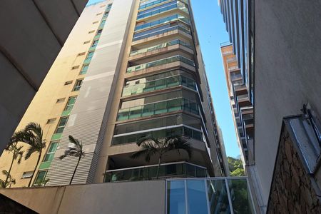 Fachada de apartamento para alugar com 1 quarto, 70m² em Icaraí, Niterói