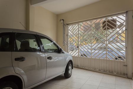 Garagem de casa à venda com 3 quartos, 160m² em Baeta Neves, São Bernardo do Campo