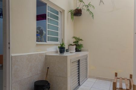 Quintal de casa à venda com 3 quartos, 160m² em Baeta Neves, São Bernardo do Campo