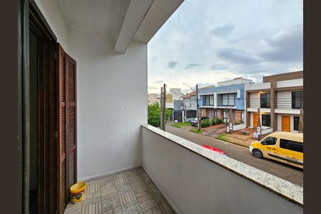 Casa de condomínio para alugar com 170m², 3 quartos e 1 vaga