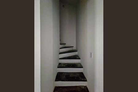 Casa de condomínio para alugar com 170m², 3 quartos e 1 vaga