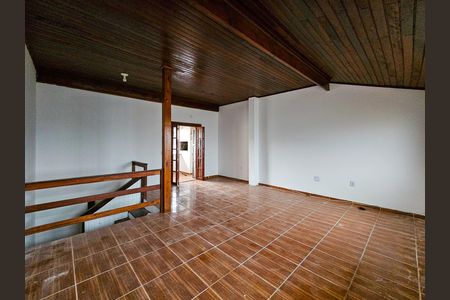 Casa de condomínio para alugar com 170m², 3 quartos e 1 vaga