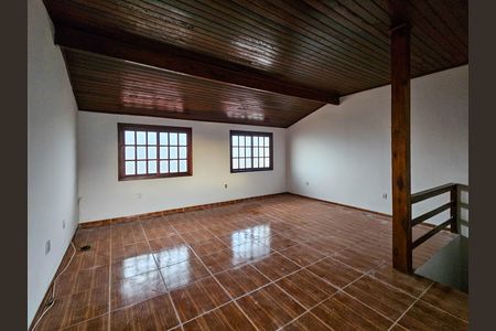 Casa de condomínio para alugar com 170m², 3 quartos e 1 vaga