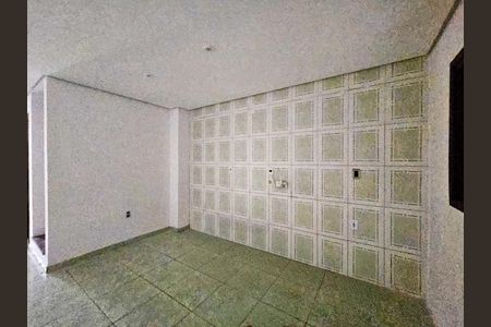 Casa de condomínio para alugar com 170m², 3 quartos e 1 vaga