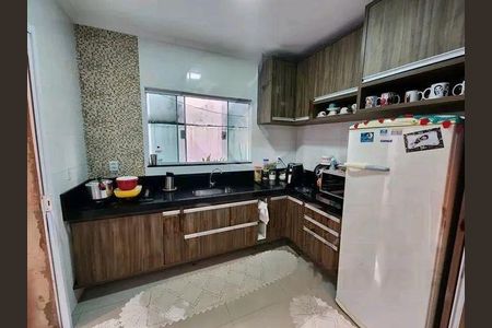 Casa à venda com 5 quartos, 160m² em Jardim Veneza, Indaiatuba