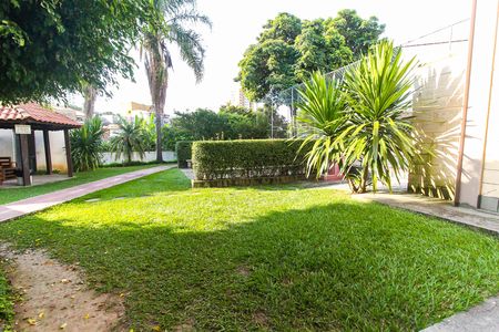 Apartamento para alugar com 55m², 2 quartos e 1 vagaÁrea comum