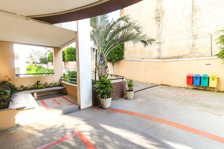 Apartamento para alugar com 55m², 2 quartos e 1 vagaÁrea comum