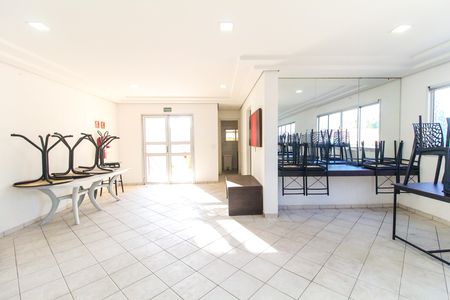 Apartamento para alugar com 55m², 2 quartos e 1 vagaÁrea comum - Salão de festas