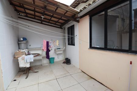 Área de Serviço de casa de condomínio para alugar com 3 quartos, 140m² em Stella Maris, Salvador