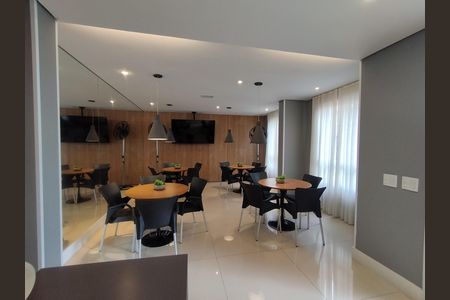 Apartamento à venda com 57m², 2 quartos e 1 vaga Apartamento à venda com 57m², 2 quartos e 1 vagaÁrea comum - Salão de festas