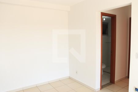 Sala de apartamento para alugar com 2 quartos, 62m² em Vila Jaragua, Goiânia