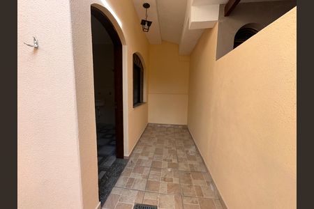 Quintal de casa para alugar com 3 quartos, 115m² em Jardim Belval, Barueri