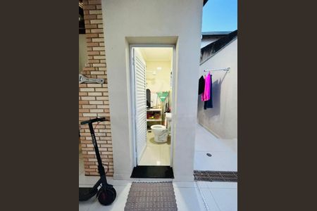 Casa à venda com 230m², 3 quartos e 4 vagas
