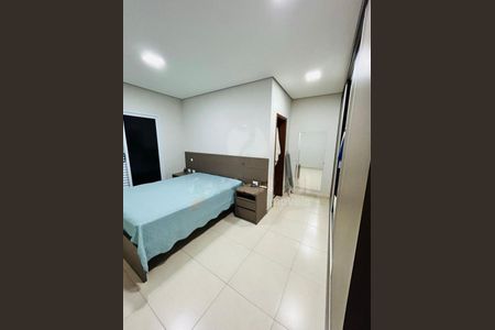 Casa à venda com 230m², 3 quartos e 4 vagas