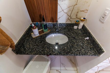 Apartamento para alugar com 36m², 2 quartos e sem vaga Apartamento para alugar com 36m², 2 quartos e sem vagaBanheiro