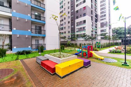 Apartamento para alugar com 36m², 2 quartos e sem vaga Apartamento para alugar com 36m², 2 quartos e sem vagaÁrea comum - Playground