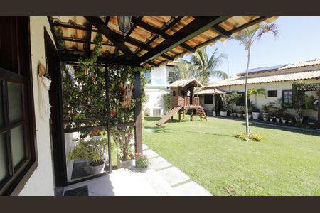 Casa de condomínio para alugar com 66m², 2 quartos e 1 vagaVaranda