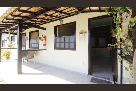 Varanda de casa de condomínio para alugar com 2 quartos, 66m² em Ogiva, Cabo Frio