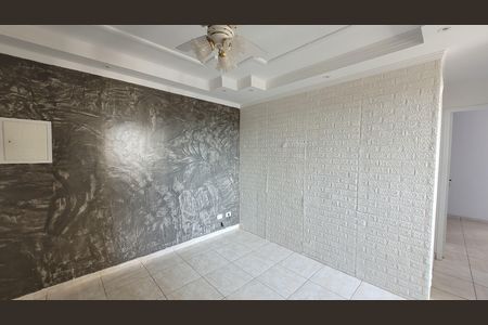 Sala de apartamento para alugar com 2 quartos, 55m² em Vila Maria Augusta, Itaquaquecetuba