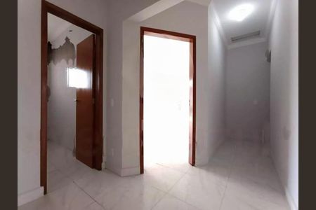 Casa à venda com 2 quartos, 101m² em Jardim Maria Antonia (Nova Veneza), Sumaré