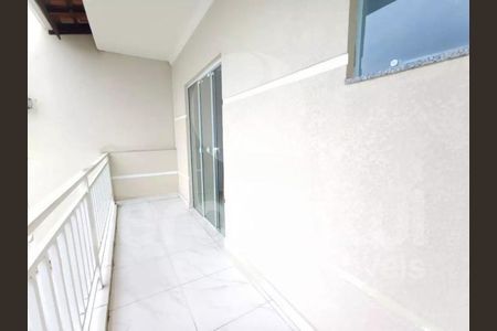Casa à venda com 2 quartos, 101m² em Jardim Maria Antonia (Nova Veneza), Sumaré