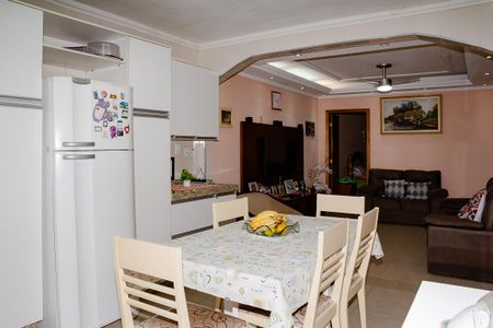Cozinha de casa à venda com 3 quartos, 154m² em Parque Luis Mucciolo, São Paulo