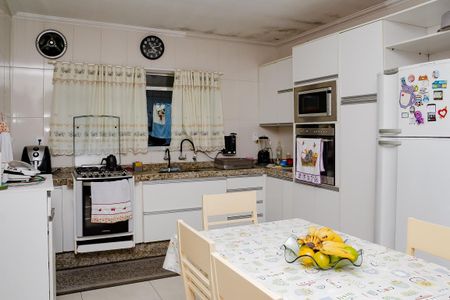 Cozinha de casa à venda com 3 quartos, 154m² em Parque Luis Mucciolo, São Paulo