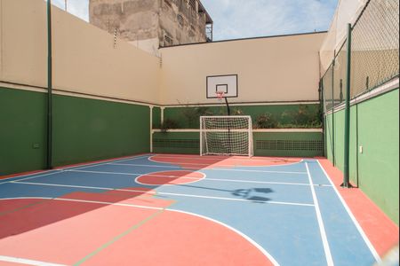 Apartamento para alugar com 68m², 2 quartos e 1 vaga Apartamento para alugar com 68m², 2 quartos e 1 vagaÁrea comum - Quadra esportiva