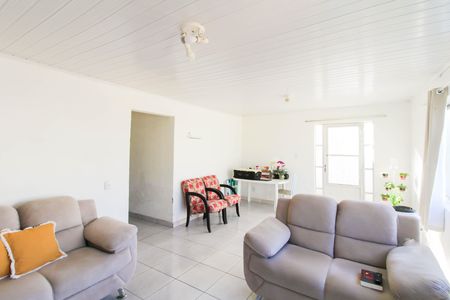 Sala de casa à venda com 4 quartos, 520m² em Rio Branco, Canoas